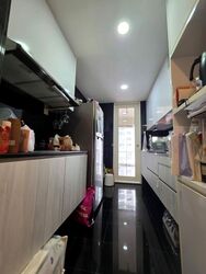 Studio 3 (D10), Apartment #561115221